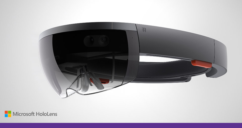 Holo Lens Microsoft: Opinione di chi ha avuto la possibilità di provarlo